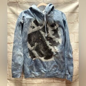 The Mountain wolf hoodie blue tie dye size Medium‎